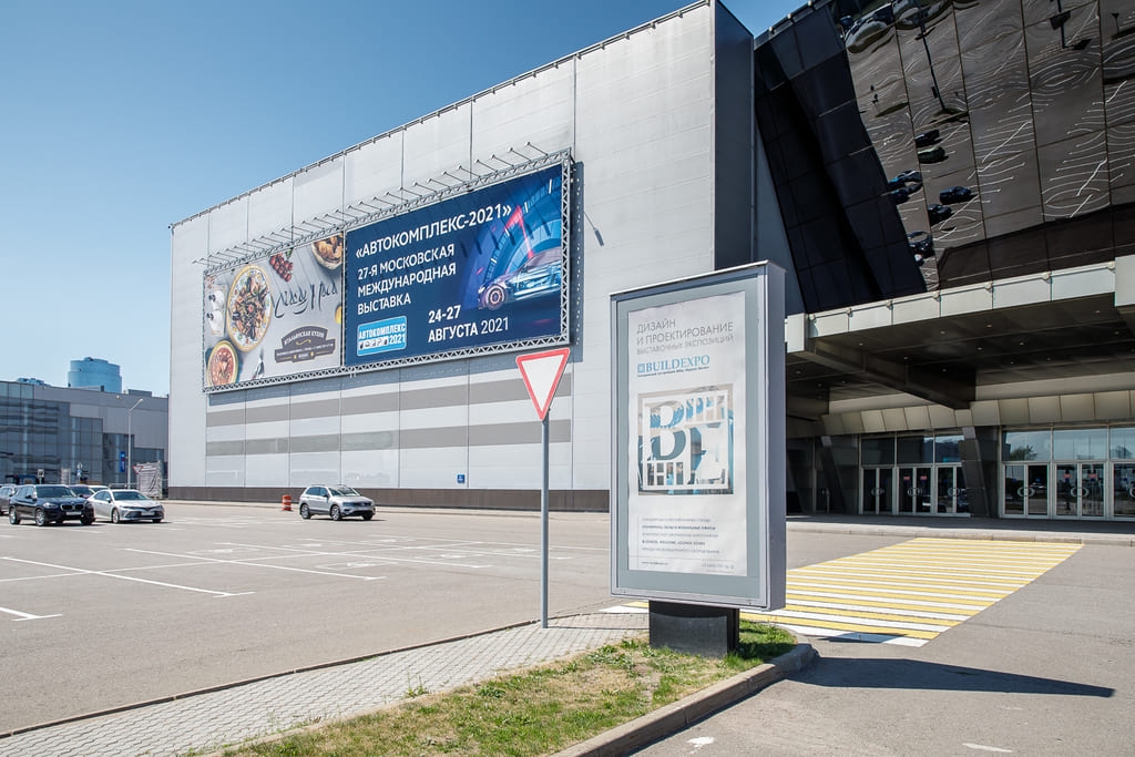 LIGHTBOXES IN FRONT OF PAVILION 3