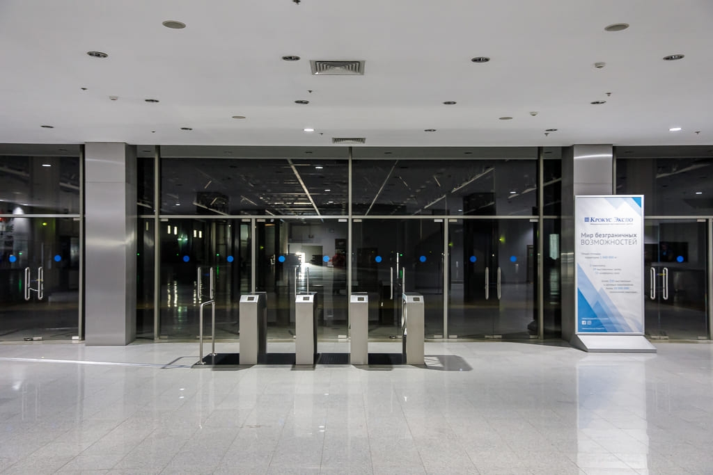 TURNSTILE BRANDING IN FRONT OF EXHIBITION HALLS